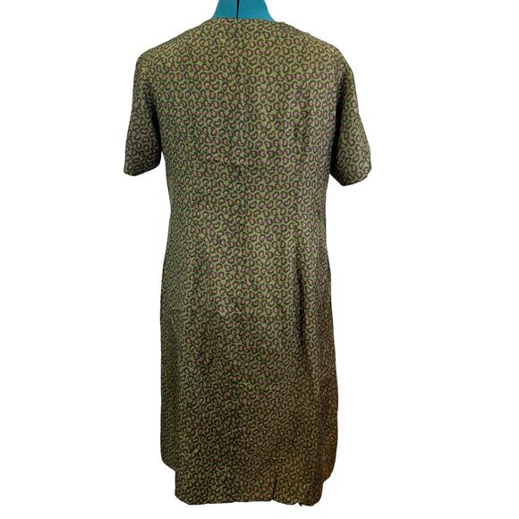 Vintage Handmade Paisley Dress – Flawed, Priced Accordingly - Picture 9 of 16